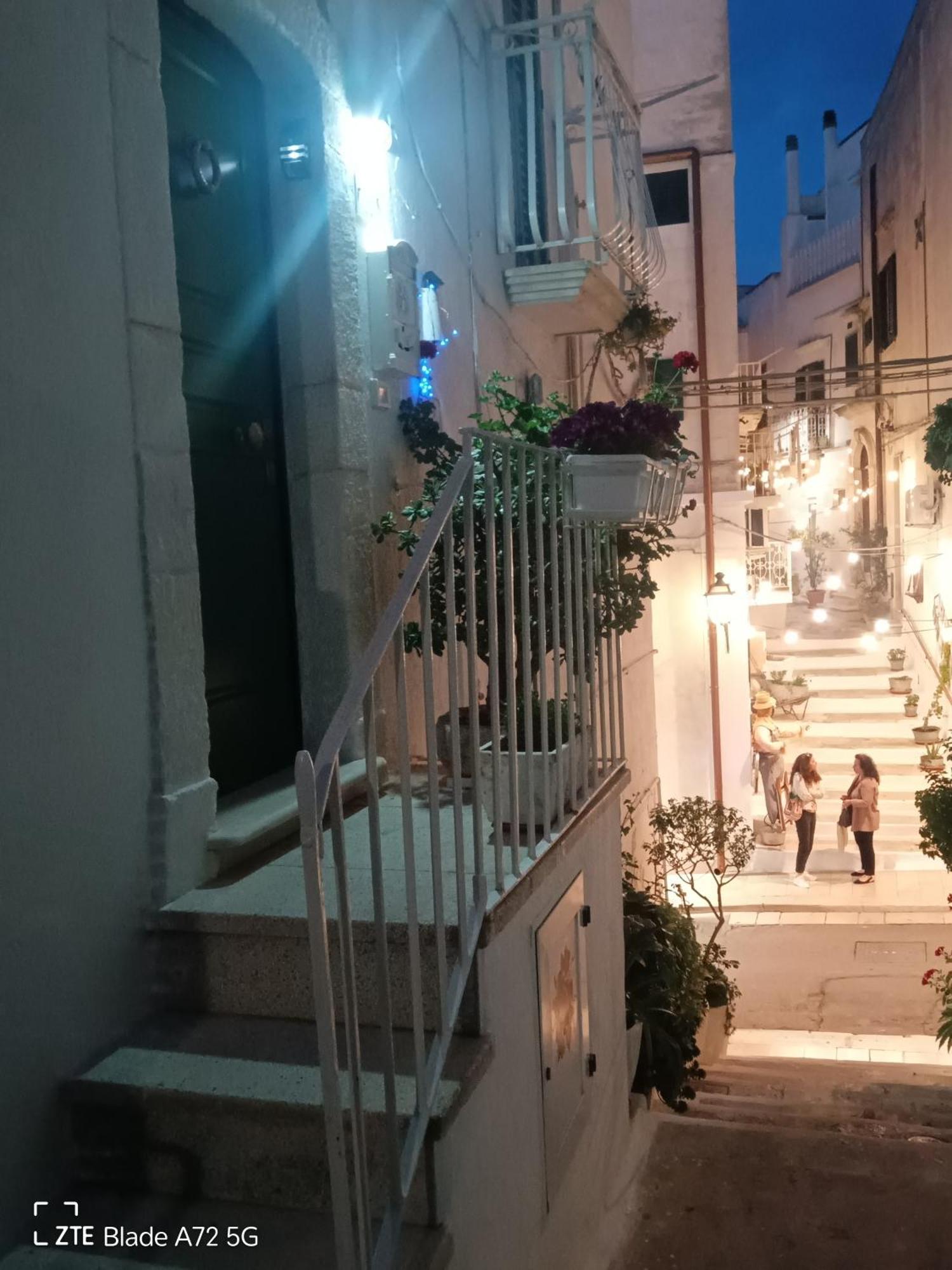 La Chicca Di C.Cavour Hotel Ostuni Bagian luar foto
